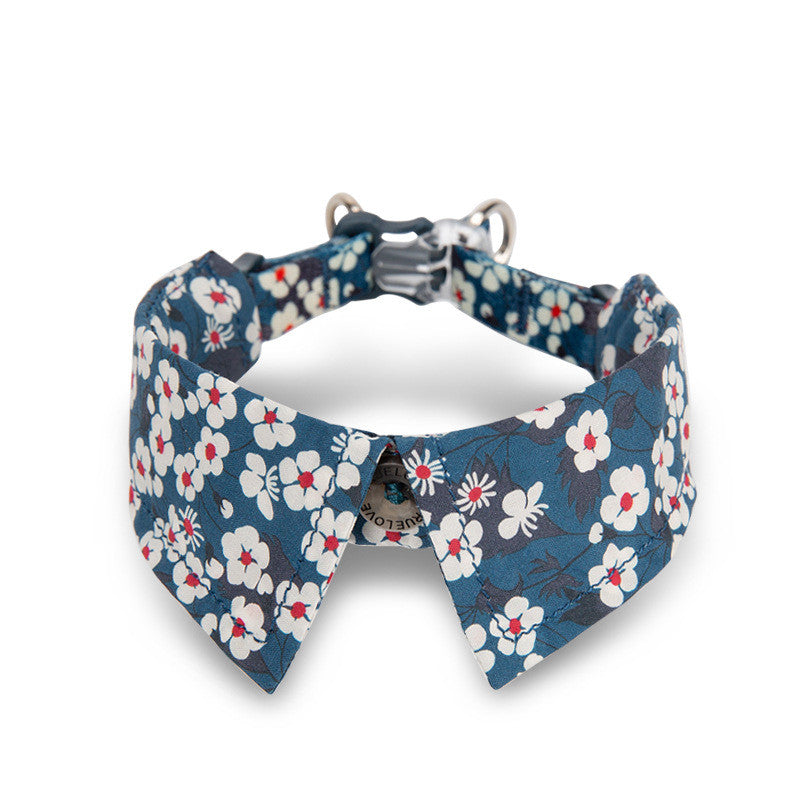 Fashionable Dog Collar with Bow Tie Accessory