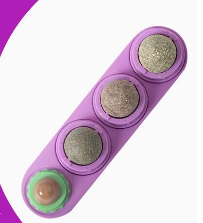 4 Pack Catnip Silvervine Balls for Cats (One Set)